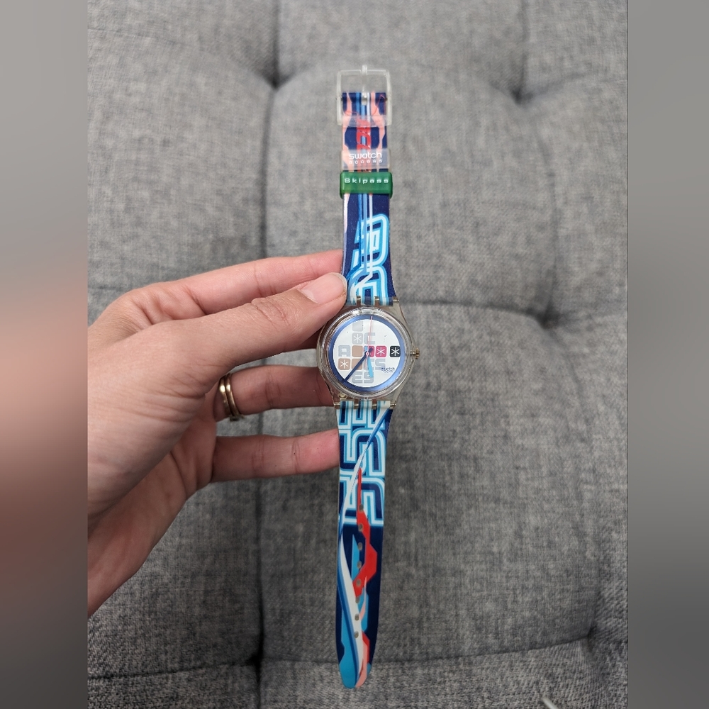 Vintage Swatch Snow Access